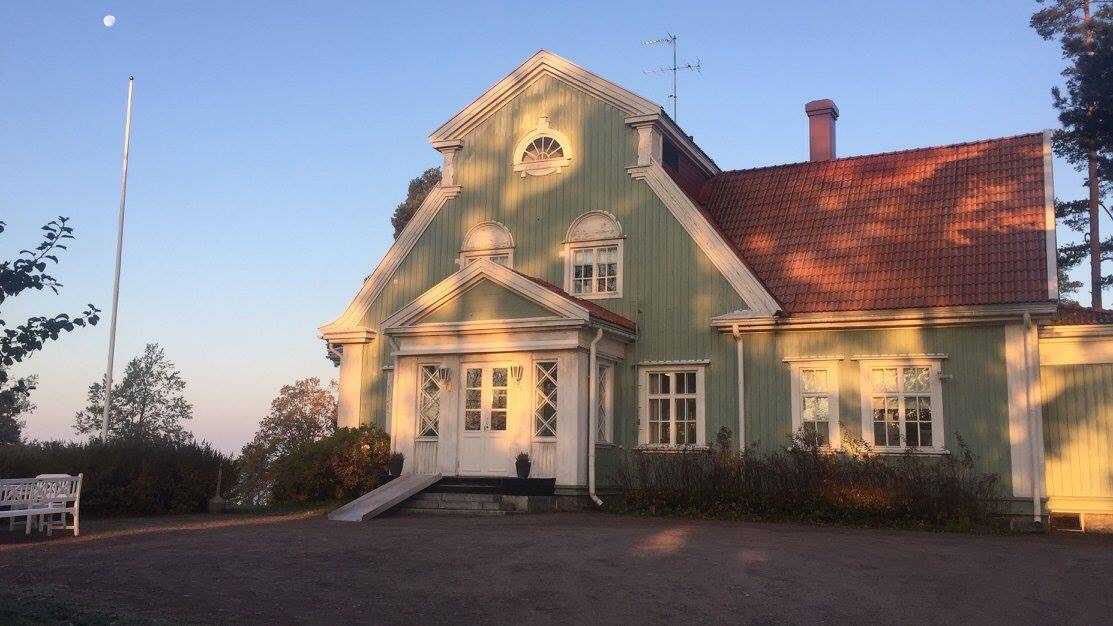 The main building of the beautiful area of Kallio-Kuninkala